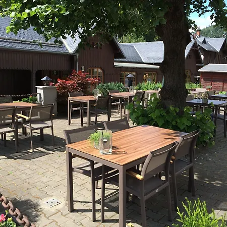 호텔 Am Berg Garni 쿠로르트오이빈