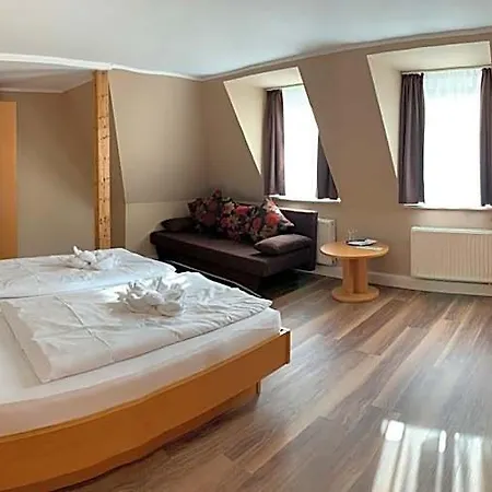 Am Berg Garni Отель 3*