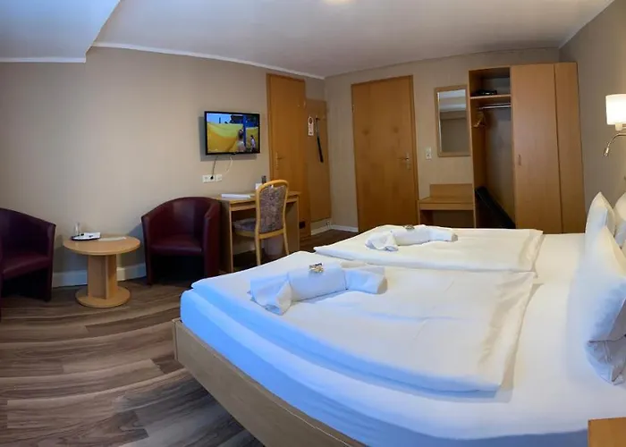 Hotel Am Berg Oybin Garni 3*